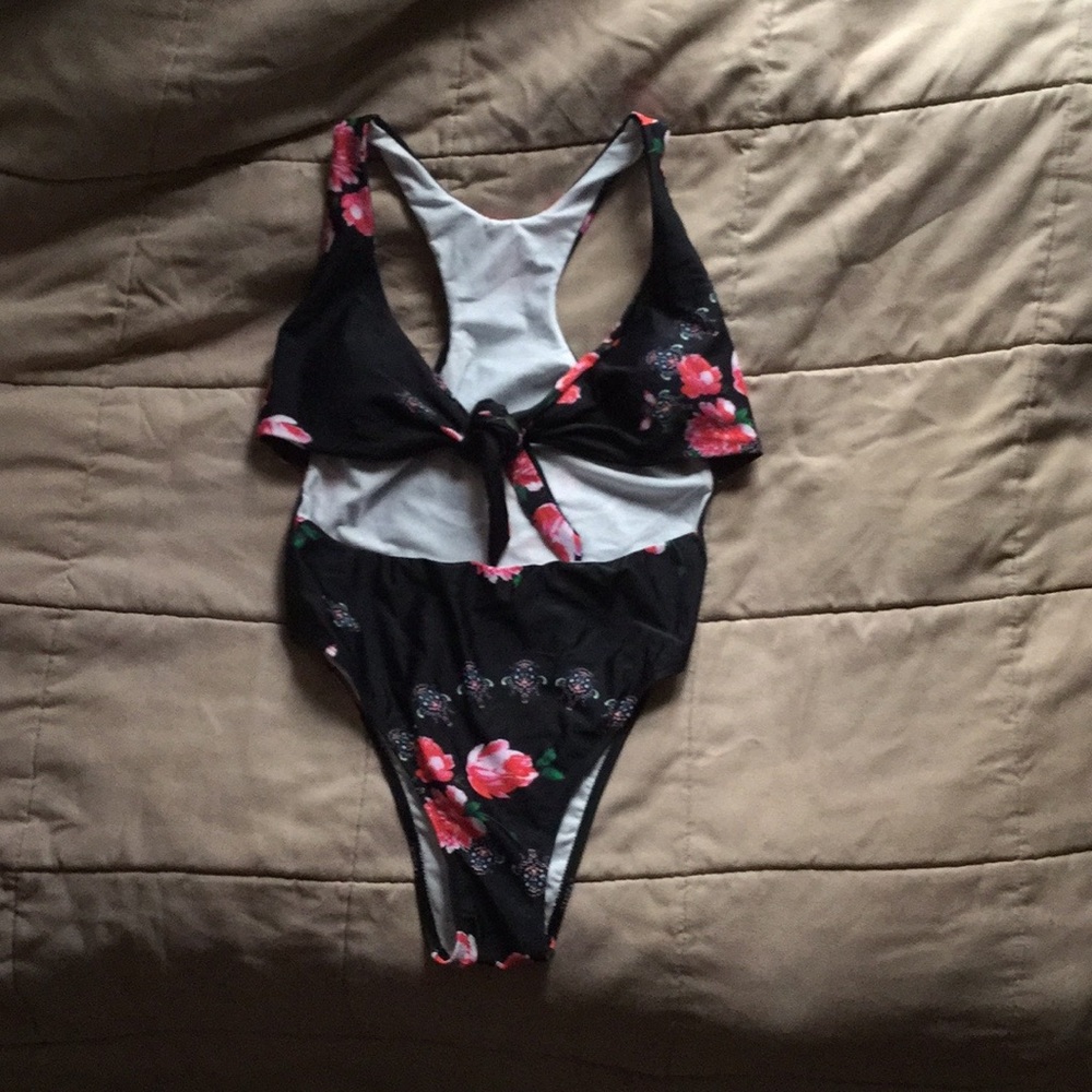 Women’s Bathing Suit